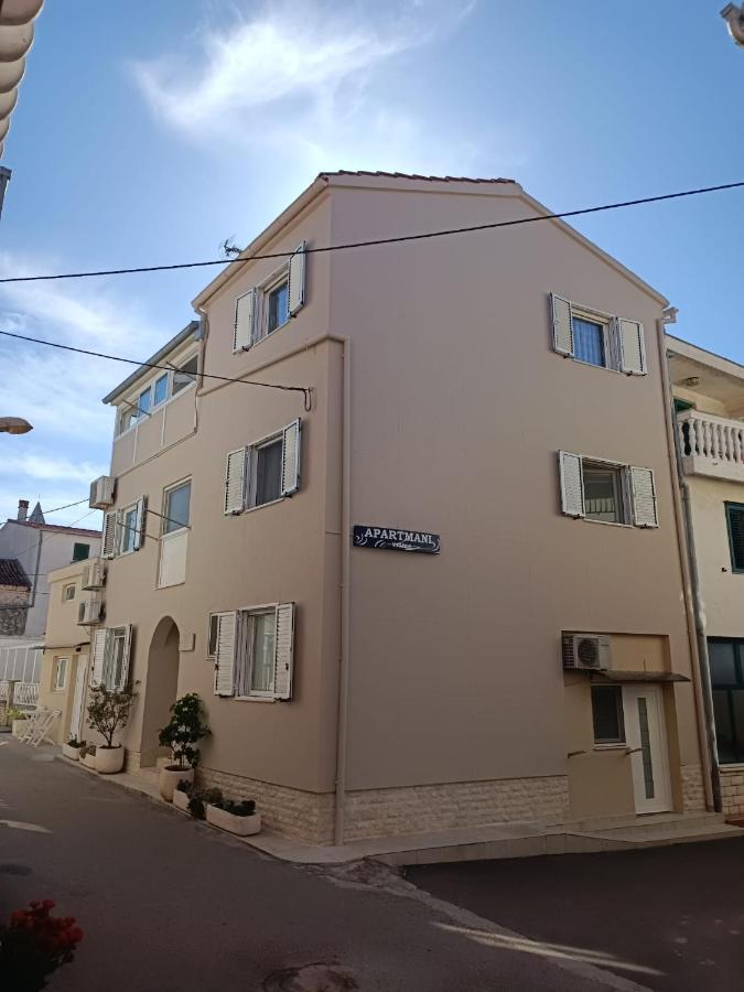 Apartments Vrime Biograd Na Moru Exterior photo