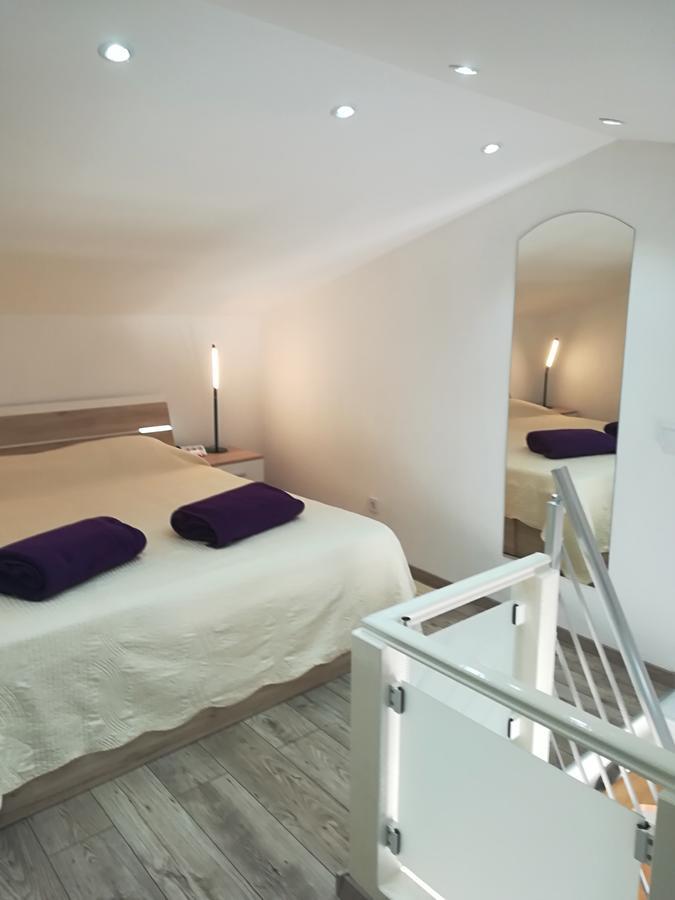 Apartments Vrime Biograd Na Moru Exterior photo